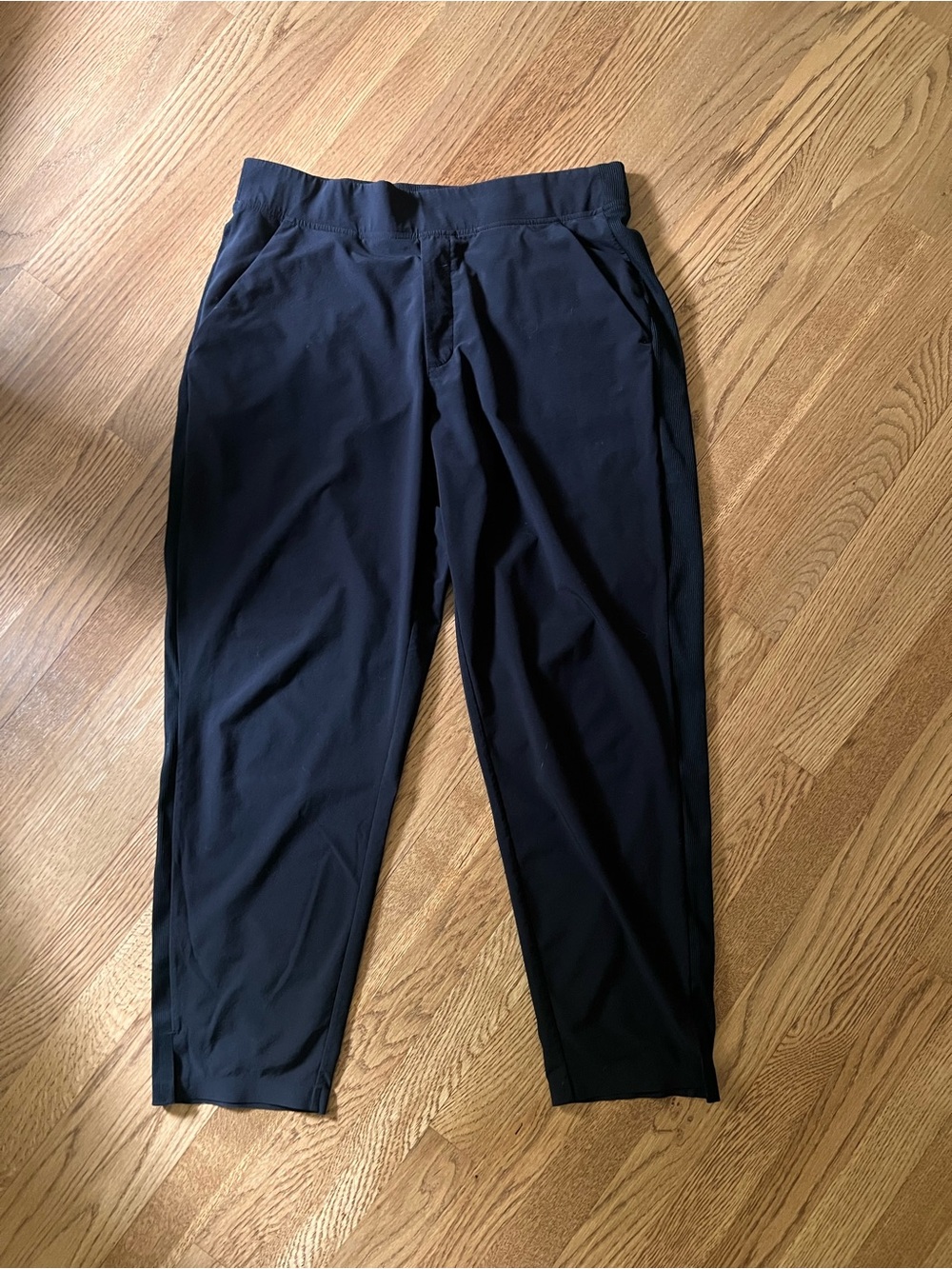 Athleta Brooklyn Ankle Pant 12